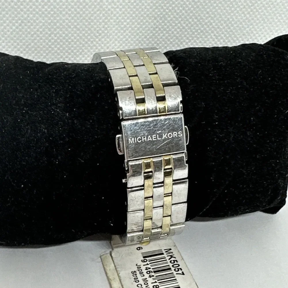 Michael Kors Ritz MK5057 Women's Silver Stainless Steel Analog Dial Watch NUL59